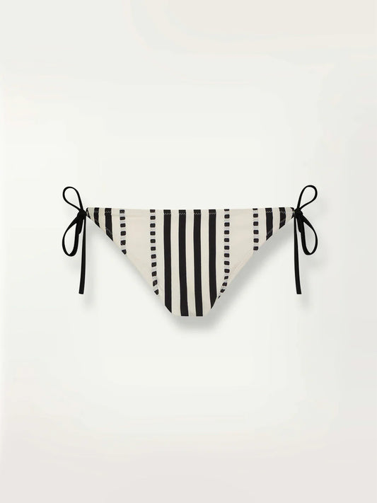 REKKA | String Bottom